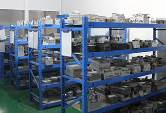 模具車(chē)間一角